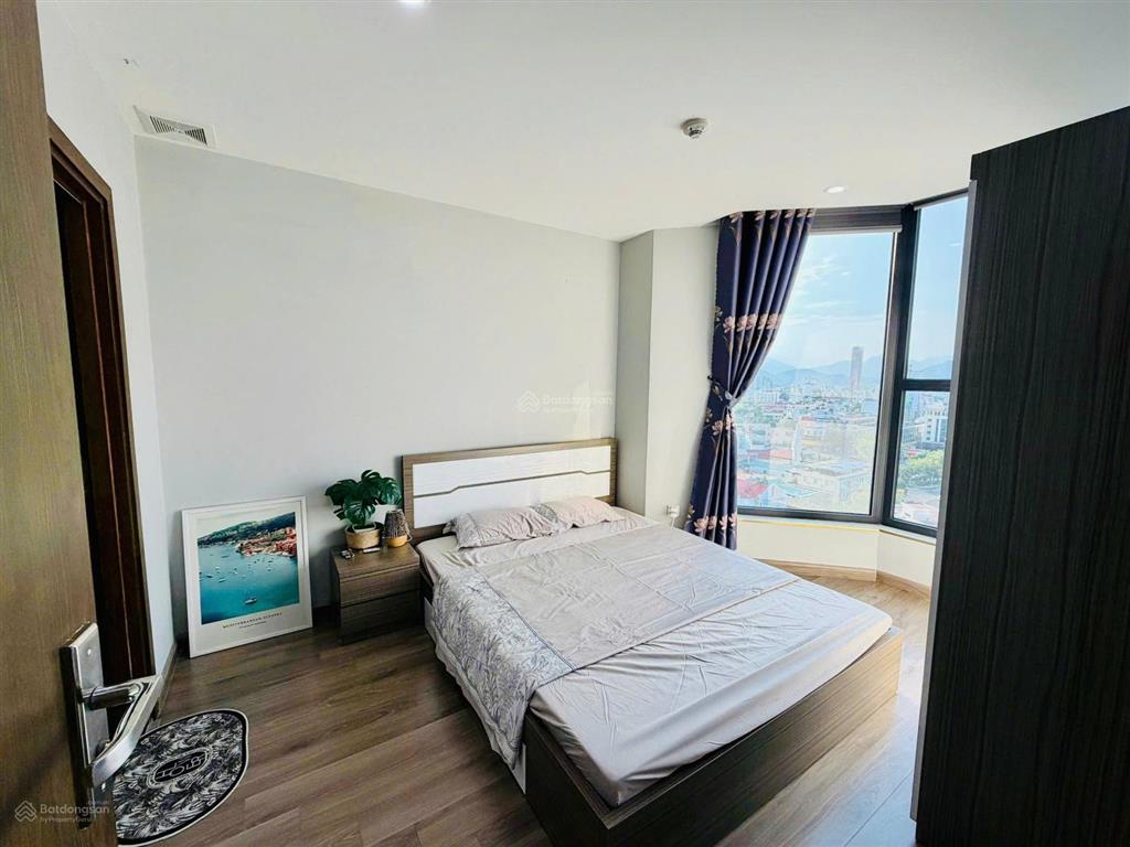 Cho thuê căn hud buiding 04 nguyễn thiện thuật  nha trang  2 phòng ngủ