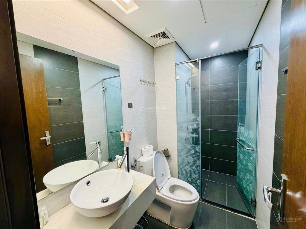 Cho thuê căn hud buiding 04 nguyễn thiện thuật  nha trang  2 phòng ngủ