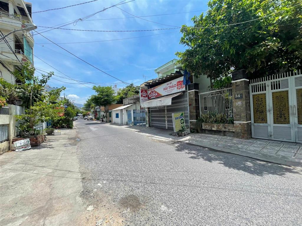 Bán đất ngang 12m mặt tiền  trung tâm khu bàn cờ nha trang  đường ô tô ra vào thoải mái