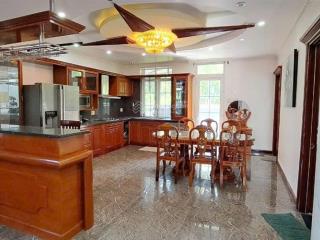 Cho thuê biệt thự an viên nha trang 246m, 5 phòng ngủ, full nội thất cao cấp
