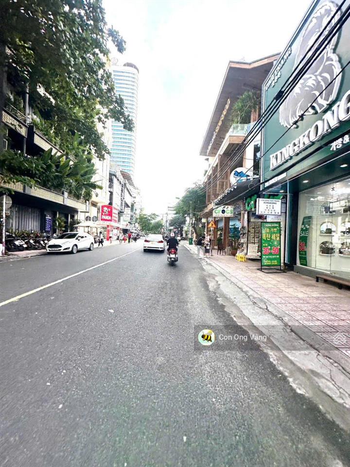 Hàng hiếm bán nhà mặt tiền tô hiến thành sát nguyễn thị minh khai vị trí phố hàn.  0934 797 ***
