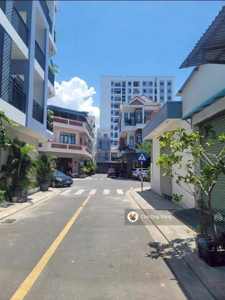 Bán lô góc kinh doanh tặng nhà cấp 4 tđc vcn phước long xây dựng tự do sẵn hđ thuê