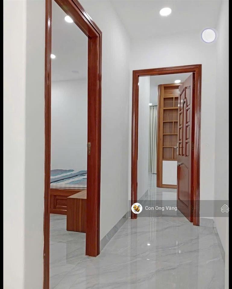 Bán nhà 4 tầng kđt lê hồng phong ii  mới sịn sò đường lớn