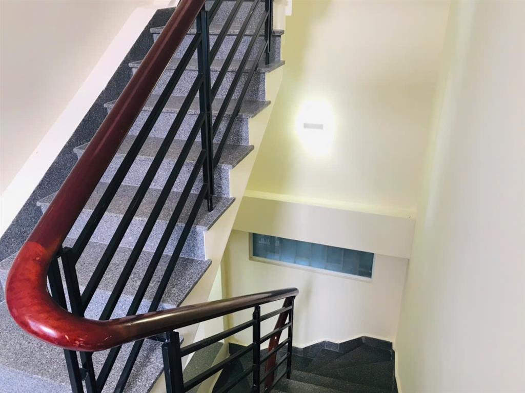 bán nhà 3 tầng hẻm oto đường yesin gần biển trung tâm thành phố   0934 797 ***