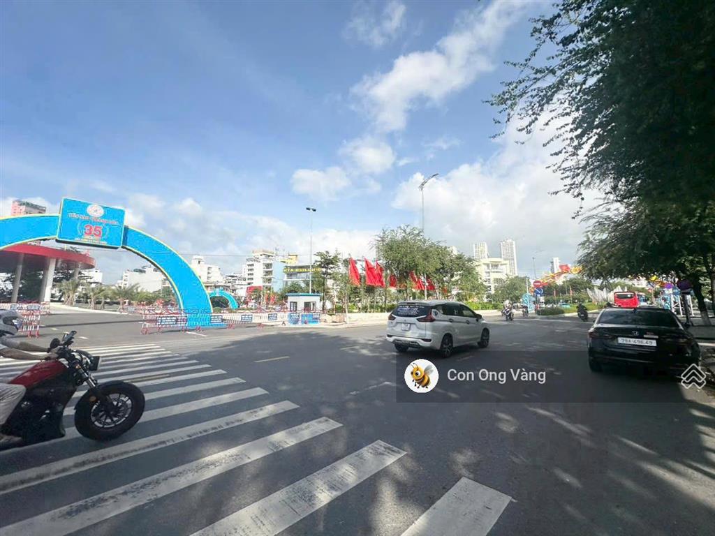 Bán nhà 2 mặt tiền đường thái nguyên, trung tâm nha trang khu vực sầm uất