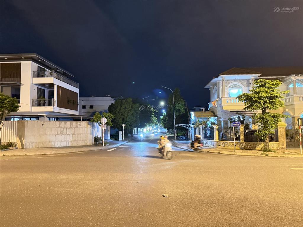 Bán đất nền biệt thự dự án tại kđt nam sông cái 29 triệu / m2, 300m2, giáp sông, thông thương