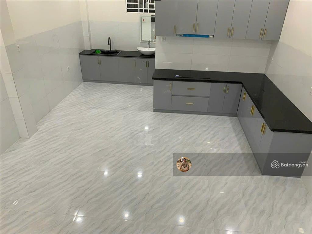 Hot. chính chủ nhờ bán nhà 2.5 tầng mặt tiền đường điện biên phủ. 74 m², ngang 5m, giá chỉ 11.8 tỷ