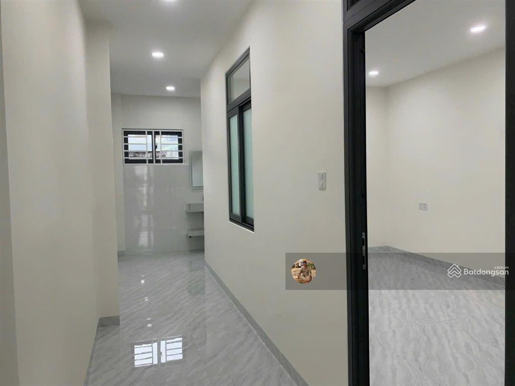 Hot. chính chủ nhờ bán nhà 2.5 tầng mặt tiền đường điện biên phủ. 74 m², ngang 5m, giá chỉ 11.8 tỷ