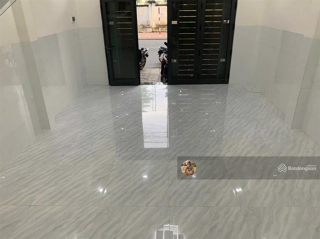 Hot. chính chủ nhờ bán nhà 2.5 tầng mặt tiền đường điện biên phủ. 74 m², ngang 5m, giá chỉ 11.8 tỷ