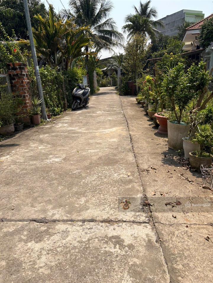 Rẻ hơn 10 giá.
chính chủ nhờ bán đất hẻm đường d30 vĩnh hiệp. 114m2, ngang 5.1m. giá chỉ 18 triệu