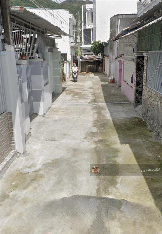 Chính chủ gửi bán lô đất hẻm 2/4. giá đầu tư khu quân đội z753. 86.1m2. giá chỉ 3.3 tỷ