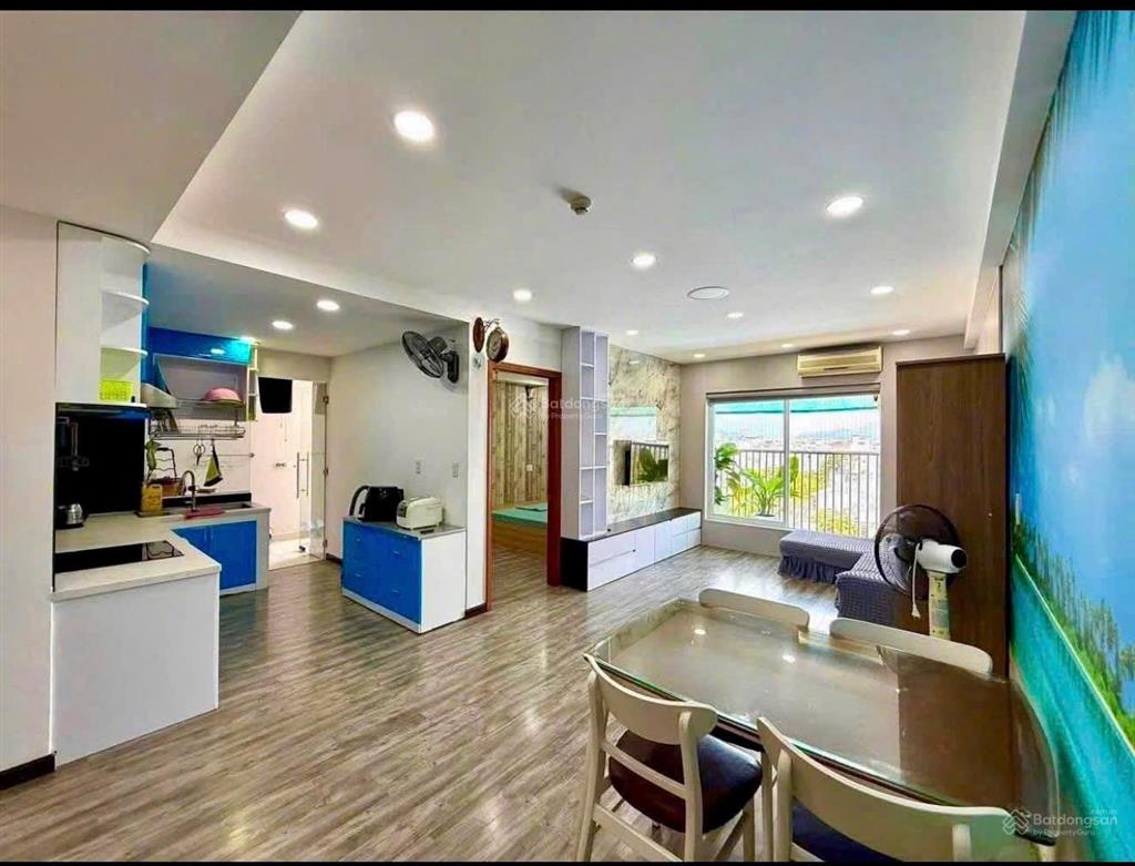 Căn hiếm có.
chủ gửi bán nhà góc 2 mặt tiền đường điện biên phủ p vĩnh hòa, giá rẻ 8,3 tỷ