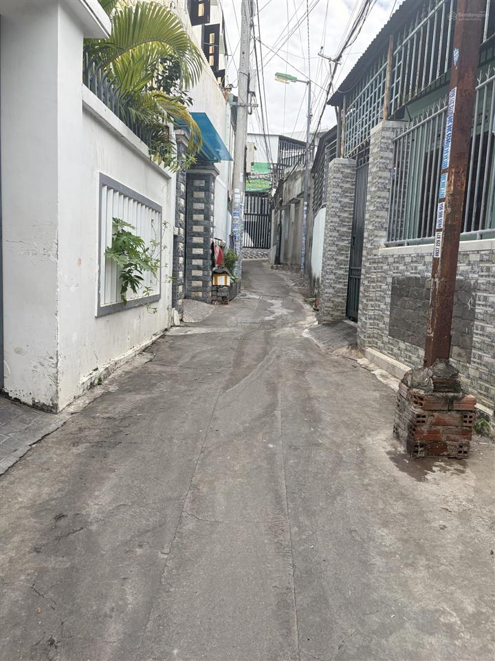 Chính chủ gửi bán nhà trọ 2 tầng hẻm lang liêu. p vĩnh phước. 121m2. giá chỉ 4.05 tỷ