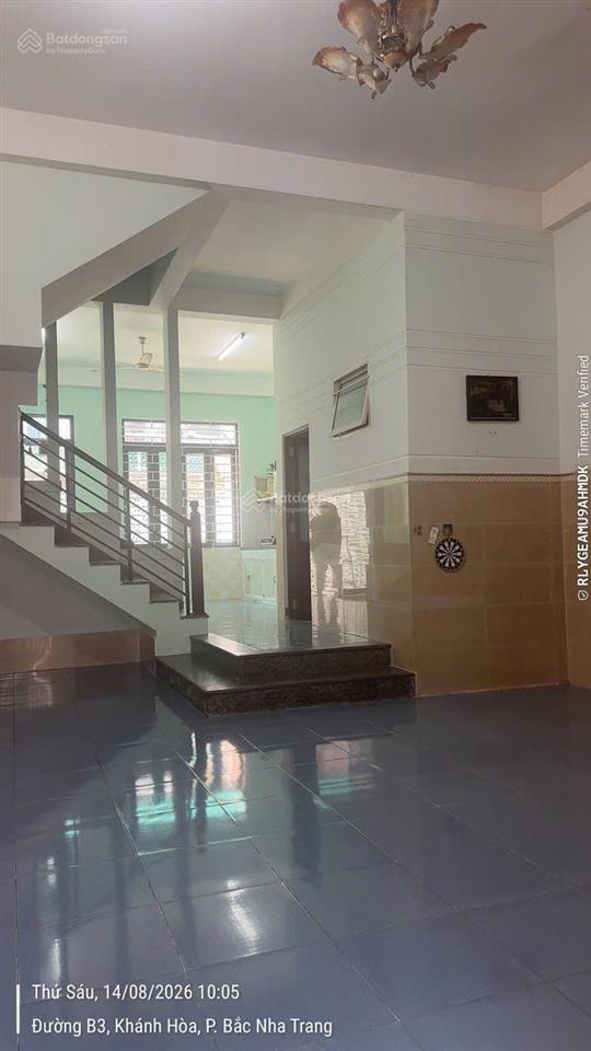Bán nhà 2 tầng đường b3 kdc bắc vĩnh hải, cách biển chỉ 800m. 105m2, ngang 5m. giá rẻ 5,9 tỷ