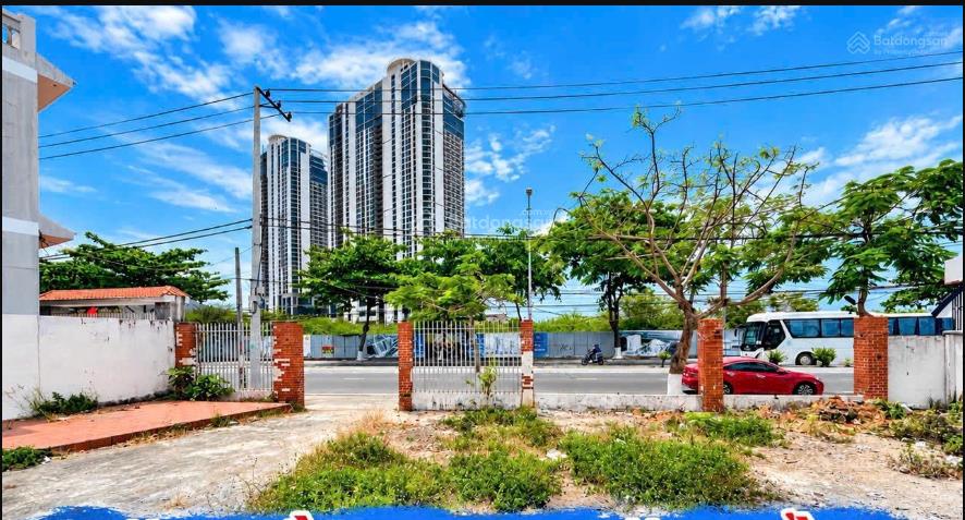 Chính chủ gửi bán đất mặt tiền phạm văn đồng, p. bắc nha trang  392,3m2. ngang 20m8. giá đầu tư