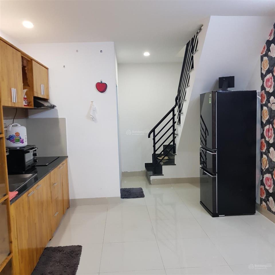 Bán nhà 1 trệt 1 lầu đường quốc tuấn  giá 4.3 tỷ