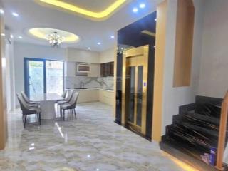 Siêu phẩm nhà phố hà quang 2  có thang máy  xách vali vào ở ngay