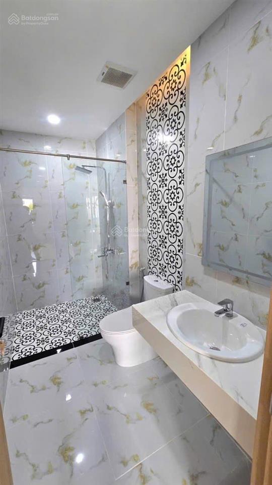 Siêu phẩm nhà phố hà quang 2  có thang máy  xách vali vào ở ngay