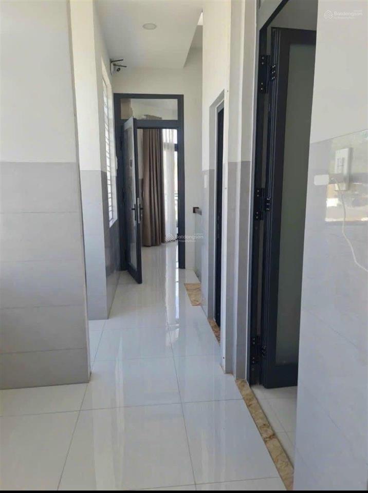 Nhà đẹp trung tâm  vừa ở vừa kinh doanh  đường lớn 16m