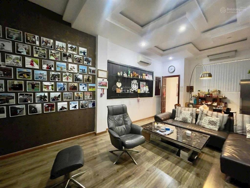 Bán nhà mặt tiền lê quý đôn  107,6m  giá 22,5 tỷ