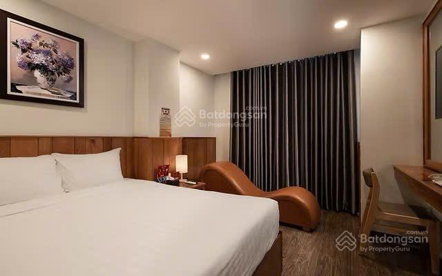 Chủ gửi bán gấp khách sạn 7 tầng trung tâm phố biển nha trang  dòng tiền ổn định