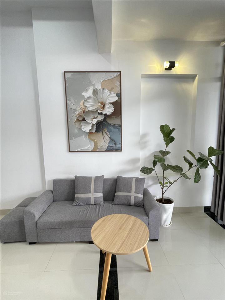 Bán nhà mới full nội thất mặt tiền xóm cốm 141,7m2 giá chỉ 3.368 tỷ cách đường 23/10 100m