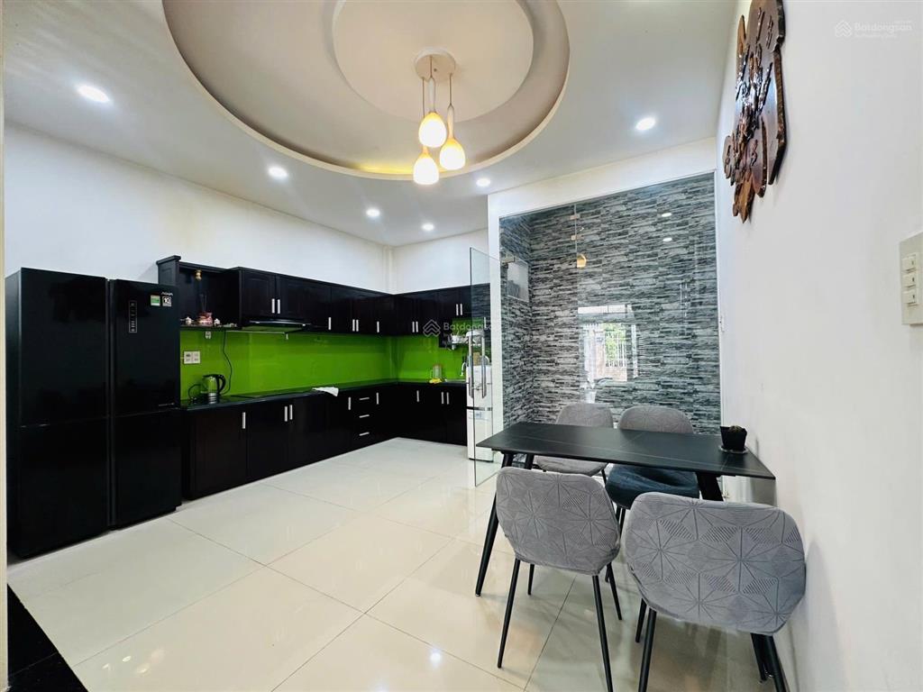 Cơ hội hiếm có nhà 3 tầng hẻm trung tâm cao bá quát  sổ hồng hoàn công