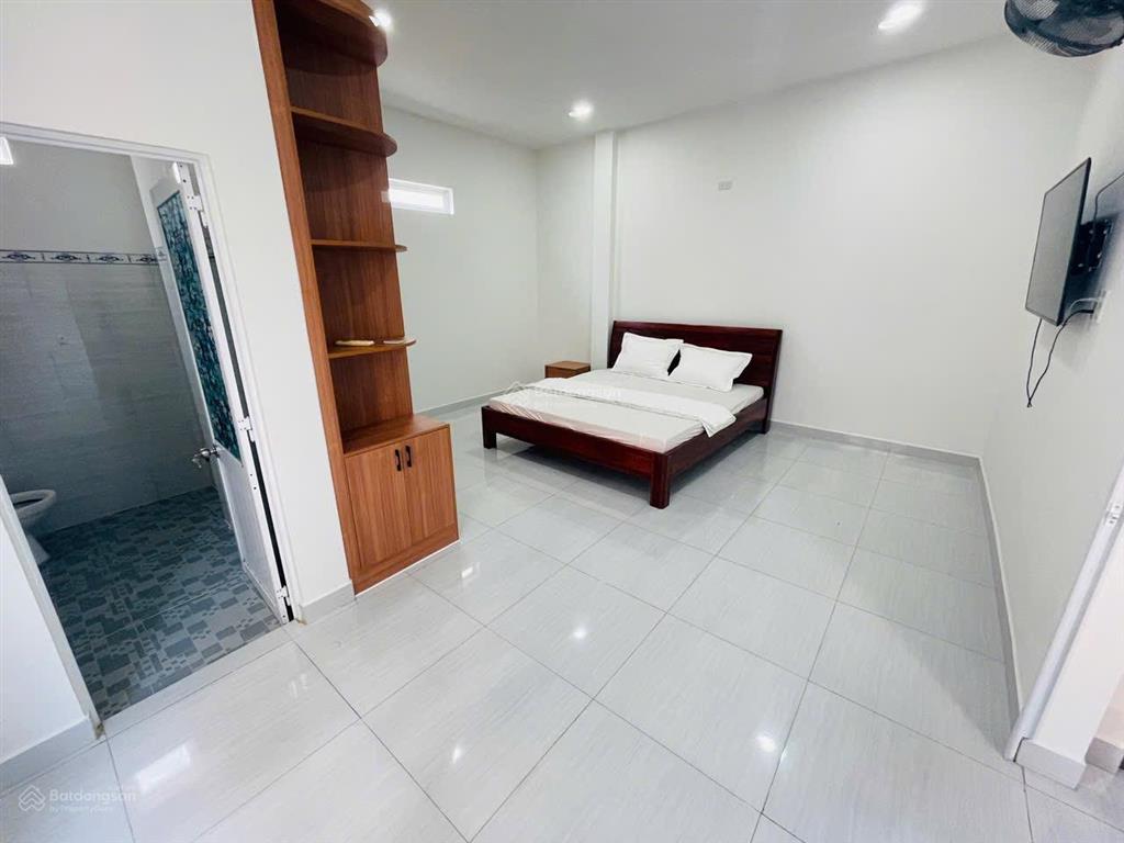 Nhà trung tâm  cách mặt tiền yersin chỉ 20m  hẻm ô tô 5m
