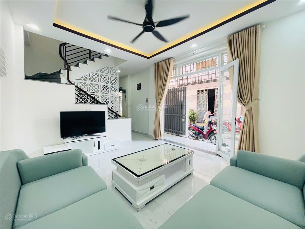 Nhà trung tâm  cách mặt tiền yersin chỉ 20m  hẻm ô tô 5m