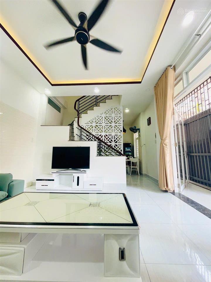 Nhà trung tâm  cách mặt tiền yersin chỉ 20m  hẻm ô tô 5m