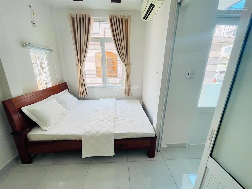 Nhà trung tâm  cách mặt tiền yersin chỉ 20m  hẻm ô tô 5m