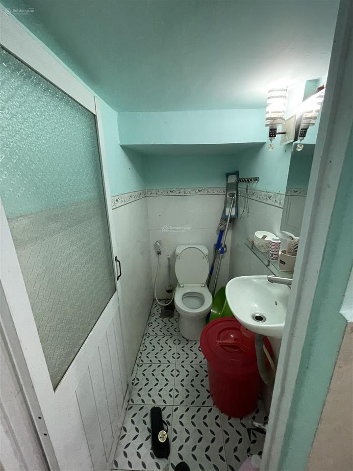 Bán nhà hẻm trần nguyên hãn thông trần nhật duật  giá 2.7 tỷ