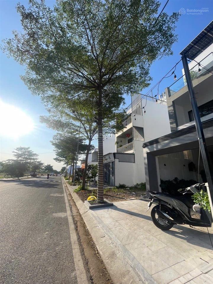 Bán gấp biệt thự 3pn, 4wc 100m2 tại khu đô thị mỹ gia, 10,8 tỷ