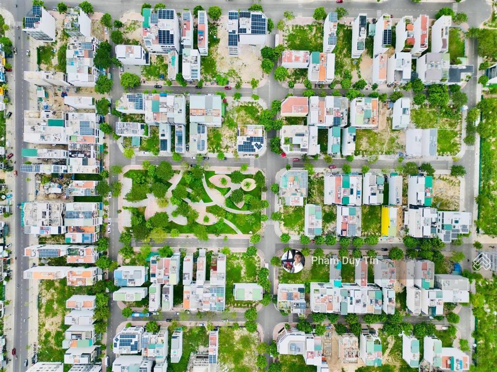 Cần tiền bán lô đất kđt hà quang 2. đường rộng 18m lô đẹp giá tham khảo tốt trong khu vực
