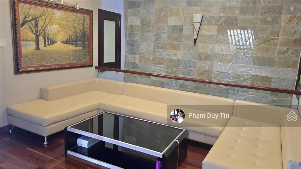 Cần bán nhà biệt thự mặt tiền đường hồng lĩnh, ngay trung tâm khu bàn cờ. vị trí đẹp