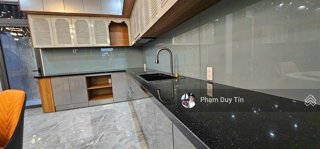 Bán nhà khu đô thị hà quang 2 . đường rộng 12m . vị trí đẹp nhất dự án . cam kết giá rẻ nhất dự án