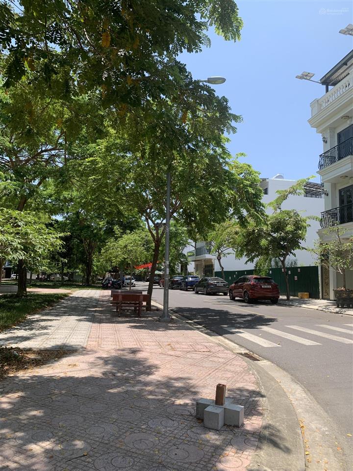 Cần bán lô đất đẹp hà quang 2 90m2 ngang 5m. gần công viên