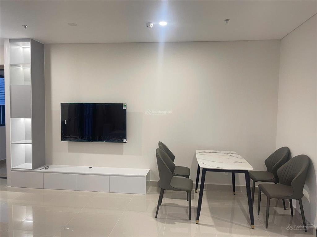 Cho thuê căn hộ 2pn căn góc toà ct9 vĩnh điềm trung full nội thất. tầng cao view đẹp
