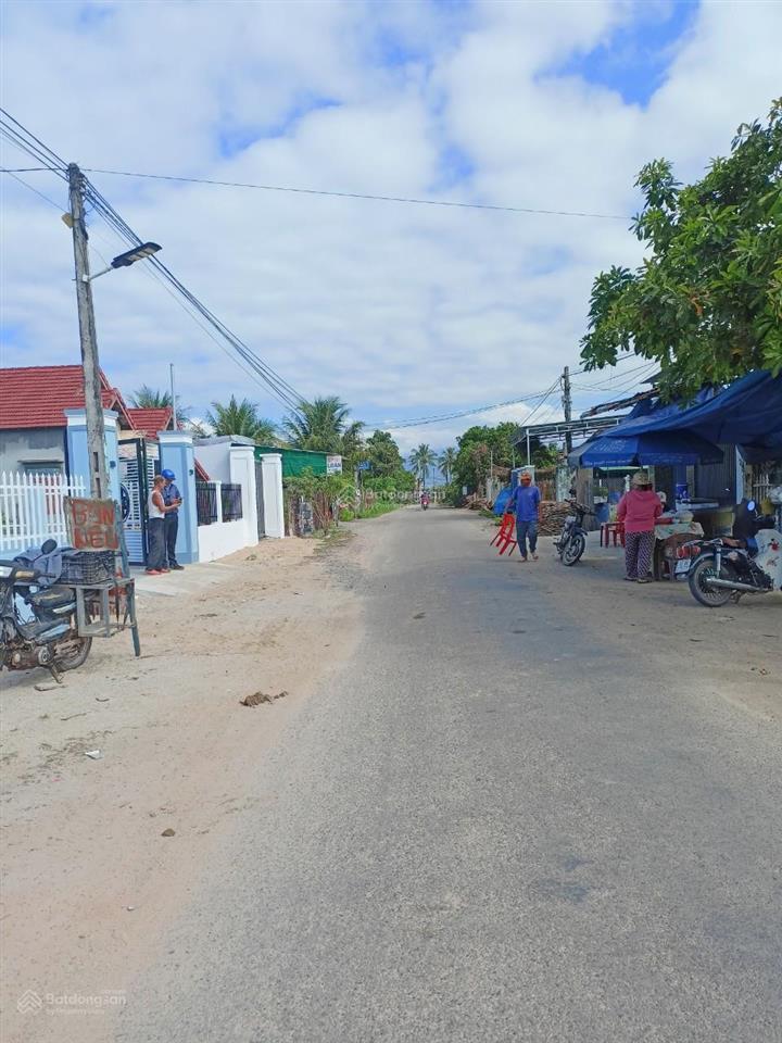 Bán lô đất suối tiên cực đẹp 540m2 full thổ cư ngay ngã 3 đường nhựa lớn 8m. giá cực tốt