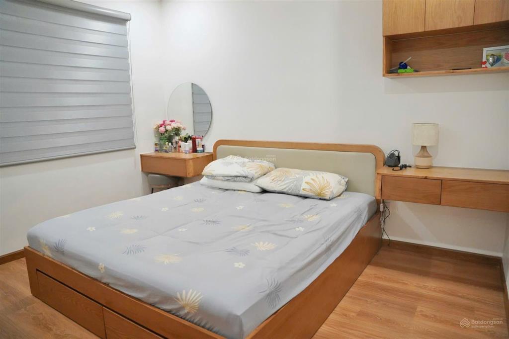 Chính chủ bán căn hộ 75m2 (2pn) ở ct3 vĩnh điềm trung ban công đn, tầng cao giá chỉ 3.8 tỷ