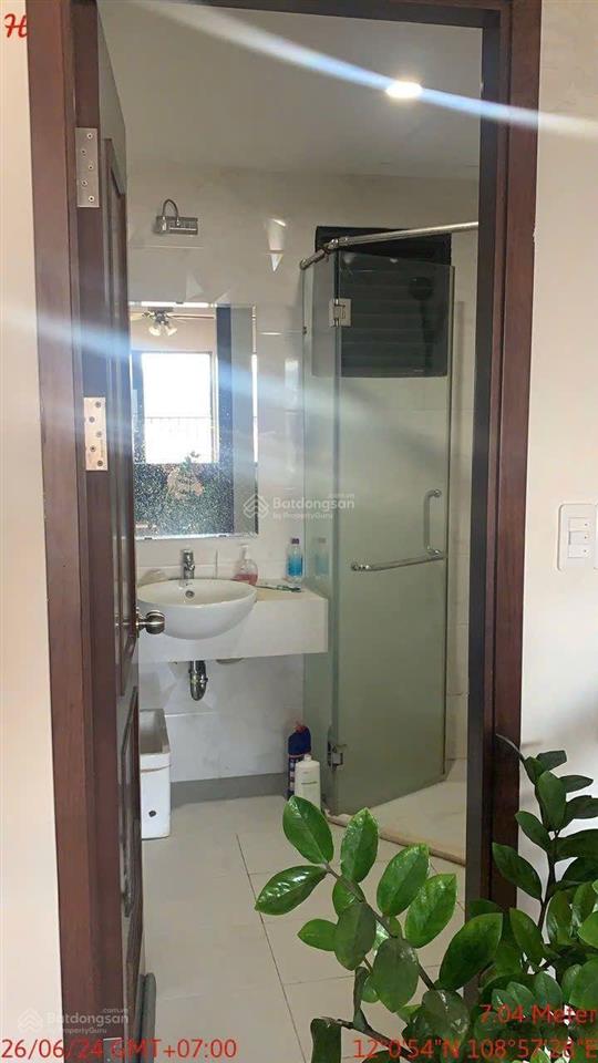 Bán căn hộ 70m2(2pn) ở ct2 vcn phước hải, tầng cao, full nội thất, view đường tố hữu chỉ 3.650 tỷ