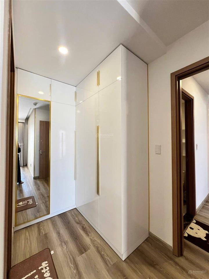 Bán căn hộ 74m2(2pn) ở ct3 vĩnh điềm trung, tầng cao, ban công đb, full nội thất giá chỉ 3.9 tỷ