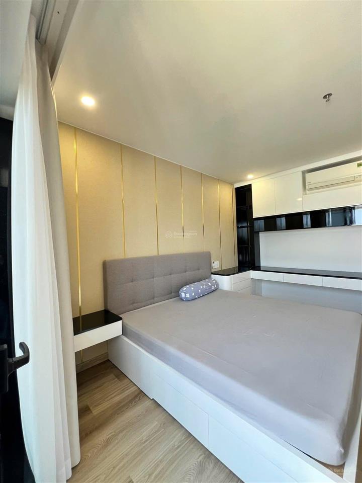 Bán căn hộ 74m2(2pn) ở ct3 vĩnh điềm trung, tầng cao, ban công đb, full nội thất giá chỉ 3.9 tỷ