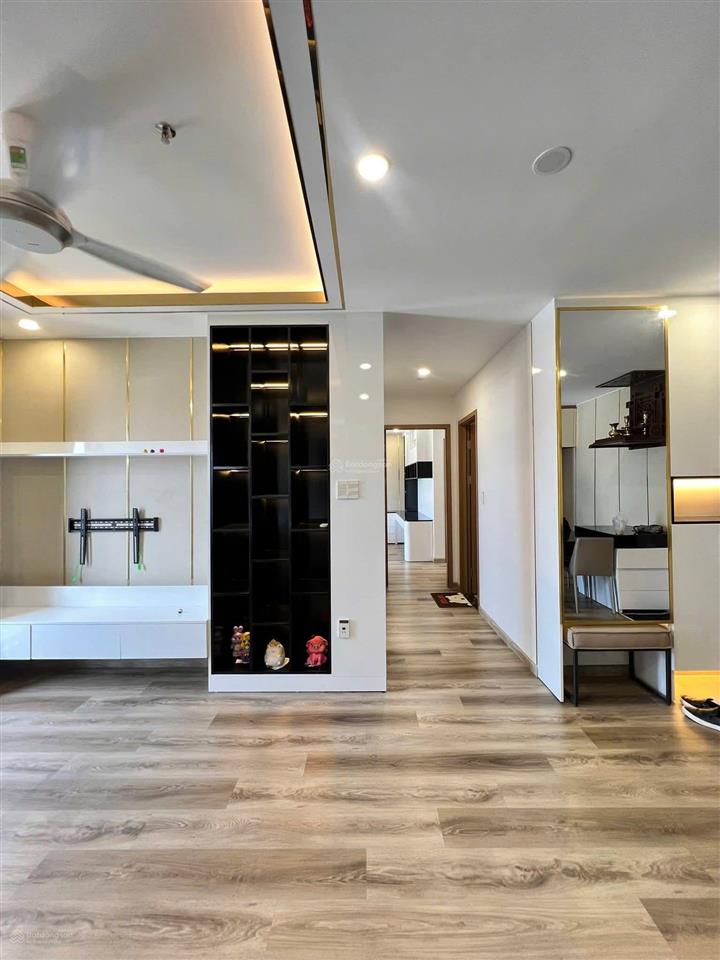 Bán căn hộ 74m2(2pn) ở ct3 vĩnh điềm trung, tầng cao, ban công đb, full nội thất giá chỉ 3.9 tỷ