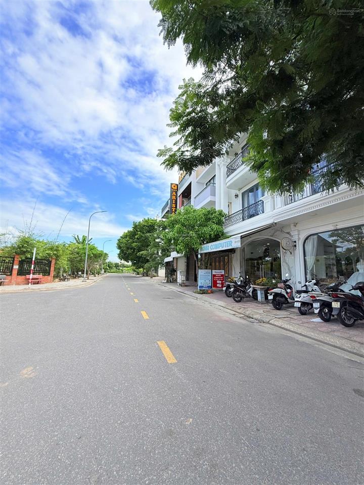 Giá tốt, bán lô sạch đẹp sát đường số 13 kđt hà quang 2, nha trang. dt 100m2 ngang 5m