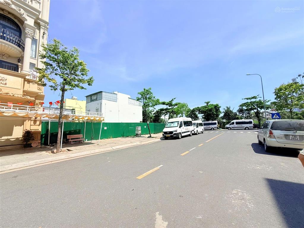 Giảm sâu đường thích quảng đức, kđt hà quang 2 nha trang đường kinh doanh rộng 22m vỉa hè 5m
