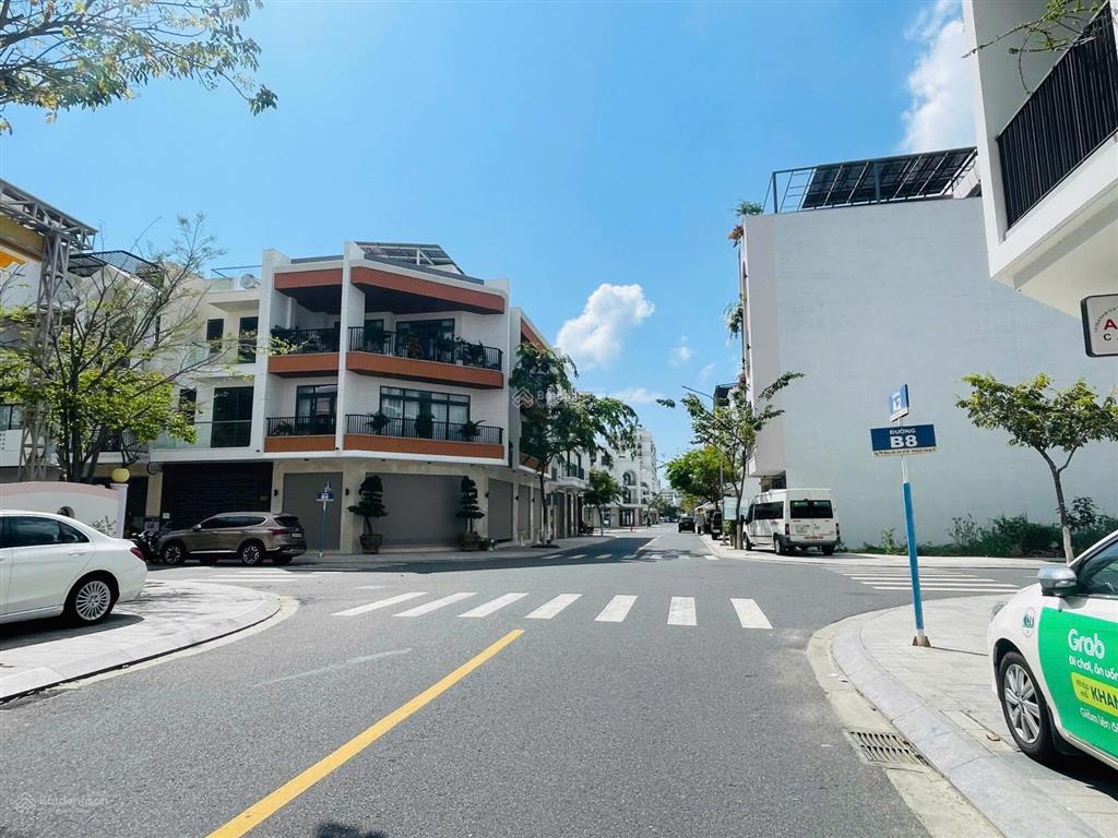 Căn 3 tầng hướng đông bắc đường a3 (rộng 16m) vcn phước long 2, nha trang kề góc cực đẹp, sổ hồng