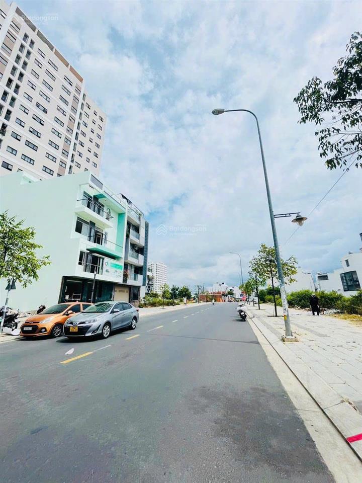 Siêu phẩm mặt tiền ngang 10m đường thích quảng đức, kđt hà quang 1, nha trang kinh doanh siêu đẹp