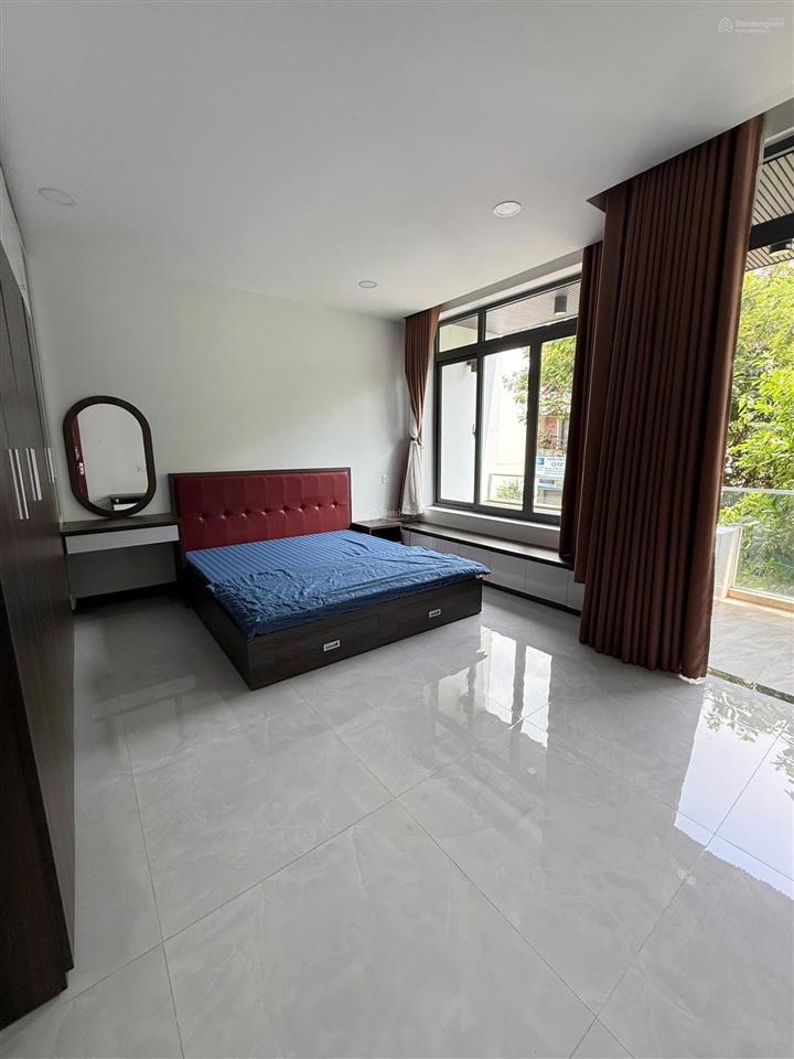 Chính chủ gửi bán nhà 4 tầng mặt tiền đường số 13, kđt hà quang 2, nha trang full nội thất