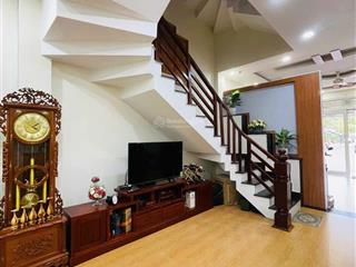 Cho thuê nhà đường số 14, kđt hà quang 2, nha trang nhà đang trống nhận nhà được ngay